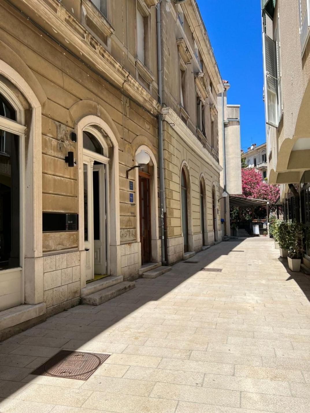 Ferienwohnung Max'S Downtown Oasis Zadar Exterior foto